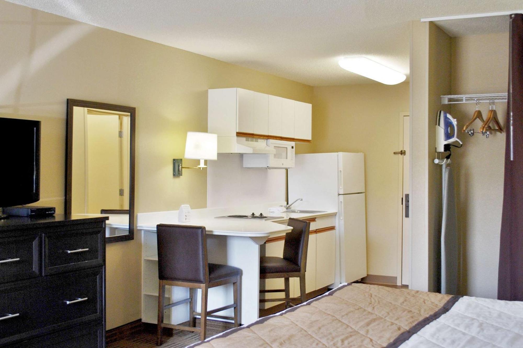 Hotel Extended America - - Fairfield County Shelton